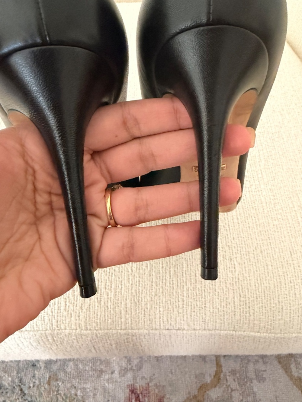 Gucci black leather pumps - Picture 7 of 10